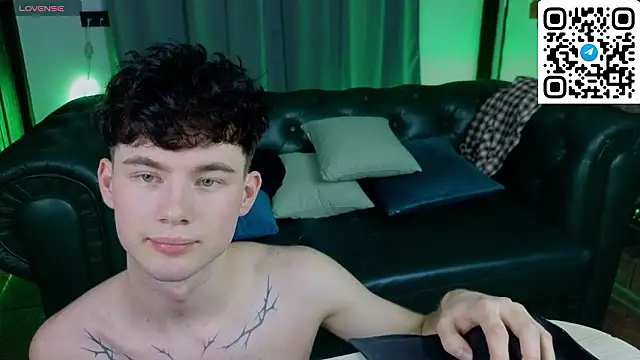 Cute Mike online show from February 25, 8:52 pm