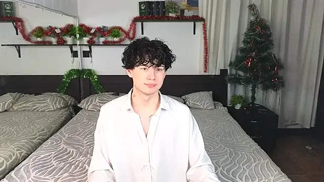 Cute Mike online show from January 11, 1:07 pm