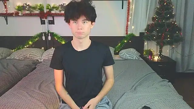 Cute Mike online show from December 14, 9:20 pm