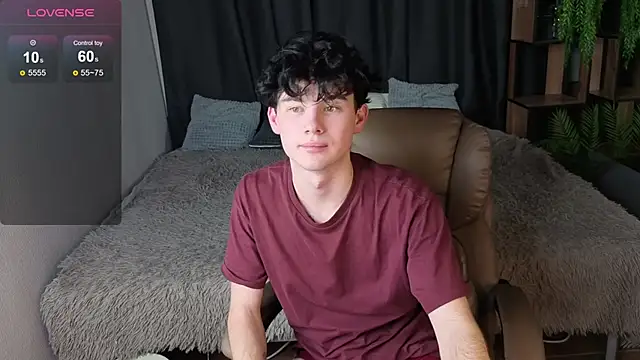 Cute Mike online show from November 1, 6:13 pm