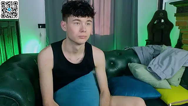 Cute Mike online show from March 1, 3:50 am