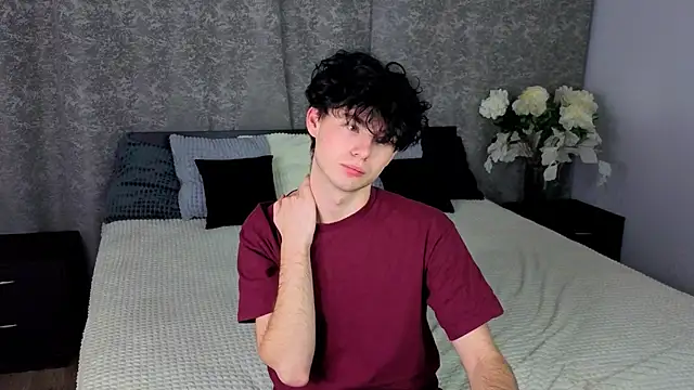 Cute Mike online show from November 12, 3:38 pm