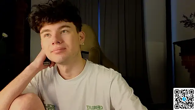 Cute Mike online show from March 14, 2:17 am