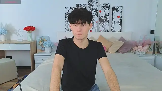 Cute Mike online show from October 18, 6:15 am