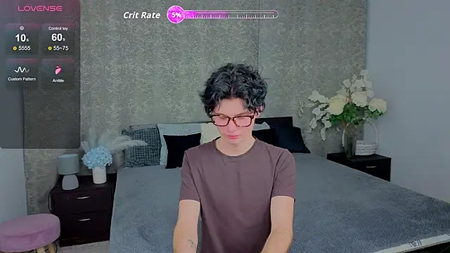 Cute Mike online show from November 22, 10:19 pm