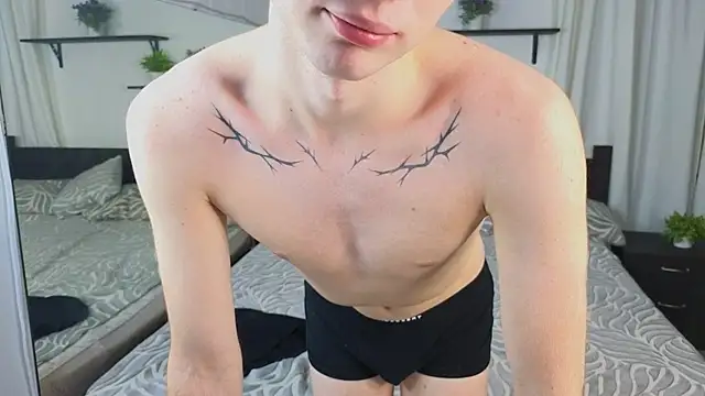 Cute Mike online show from October 27, 3:46 pm