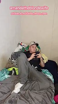 amandatheblondewife online show from March 15, 7:15 am