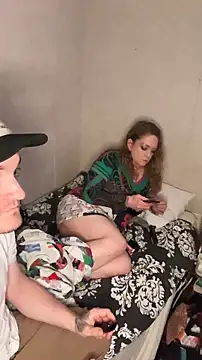 amandatheblondewife online show from April 27, 8:29 pm