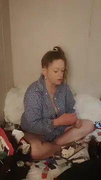 amandatheblondewife online show from January 11, 7:26 am