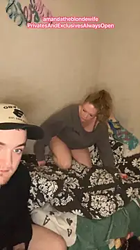 amandatheblondewife online show from April 10, 7:15 am