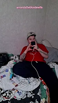 amandatheblondewife online show from April 14, 10:53 am