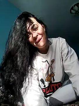 Snapshot of Stefaniyaxq chatting on November 25, 9:20 am Stefaniyaxq online show from November 25, 9:20 am