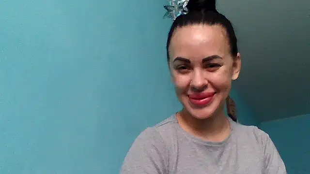 Snapshot of Stefaniyaxq chatting on October 5, 9:33 am Stefaniyaxq online show from October 5, 9:33 am