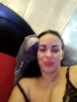 Snapshot of Stefaniyaxq chatting on November 14, 10:57 pm Stefaniyaxq online show from November 14, 10:57 pm