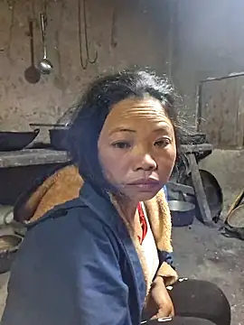 Snapshot of miomio-12 chatting on November 29, 9:59 pm miomio-12 online show from November 29, 9:59 pm