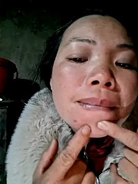 miomio-12 online show from February 13, 3:23 pm