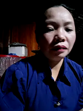 Snapshot of miomio-12 chatting on October 21, 12:26 pm miomio-12 online show from October 21, 12:26 pm