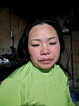 Snapshot of miomio-12 chatting on November 16, 12:43 pm miomio-12 online show from November 16, 12:43 pm