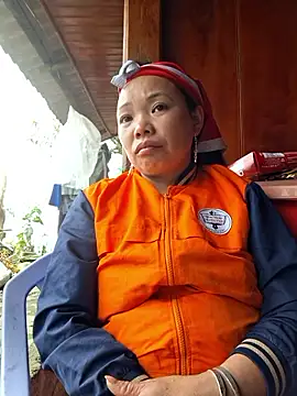 miomio-12 online show from February 24, 7:31 am