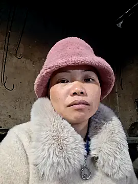 miomio-12 online show from February 2, 2:32 am