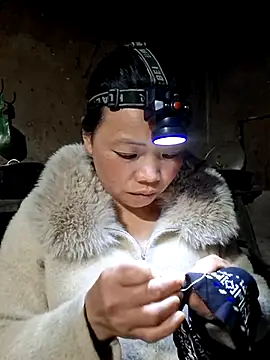 miomio-12 online show from February 20, 1:35 pm