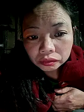 Snapshot of miomio-12 chatting on November 24, 10:43 pm miomio-12 online show from November 24, 10:43 pm