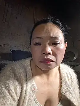 miomio-12 online show from December 18, 1:15 pm