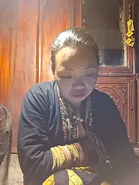 Snapshot of miomio-12 chatting on November 5, 12:41 pm miomio-12 online show from November 5, 12:41 pm