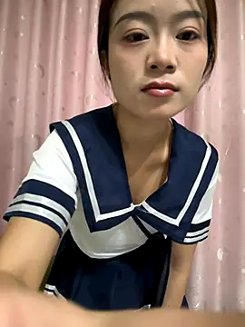 qingzi1218 online show from November 17, 9:35 am