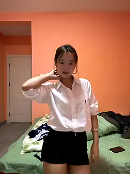 qingzi1218 online show from October 12, 9:43 am