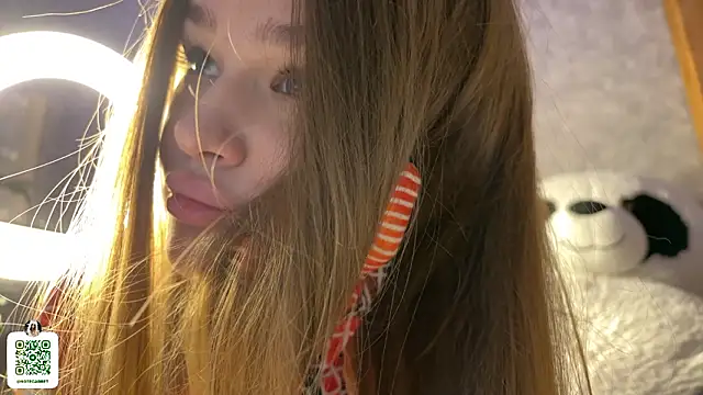 notecarret online show from February 7, 12:18 am