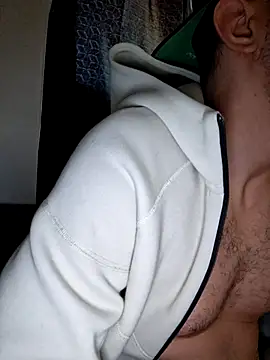 tntntm777 online show from October 9, 7:25 pm