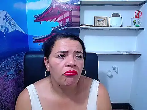 Biigg xxx online show from December 2, 8:10 pm