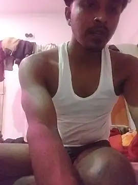 Snapshot of Binny91 chatting on February 18, 4:47 pm Binny91 online show from February 18, 4:47 pm