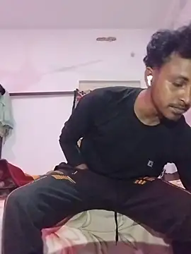 Snapshot of Binny91 chatting on February 4, 5:52 pm Binny91 online show from February 4, 5:52 pm