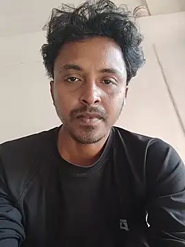 Snapshot of Binny91 chatting on February 9, 5:16 am Binny91 online show from February 9, 5:16 am