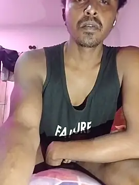 Snapshot of Binny91 chatting on February 10, 4:17 pm Binny91 online show from February 10, 4:17 pm