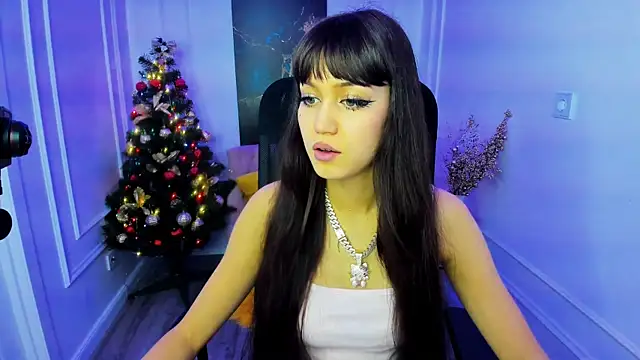 TiffanyYounge online show from December 21, 4:14 am