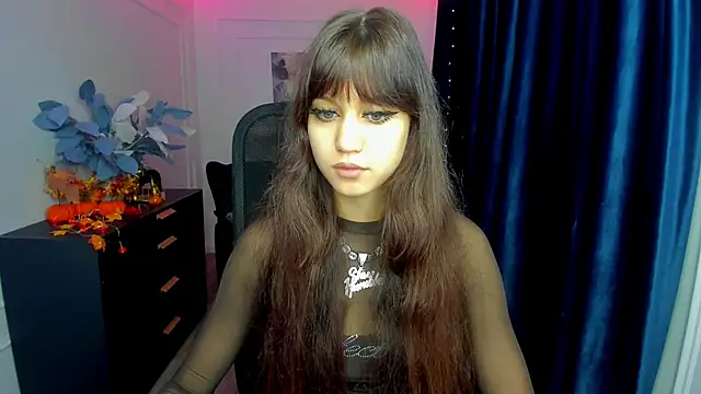 TiffanyYounge online show from October 25, 4:11 am