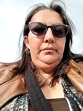 -saraqueen- online show from December 2, 9:16 pm