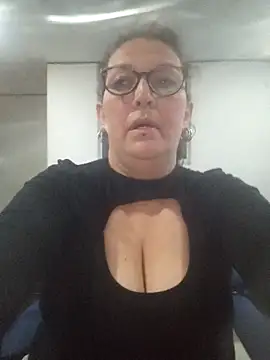 -saraqueen- online show from October 23, 3:21 pm