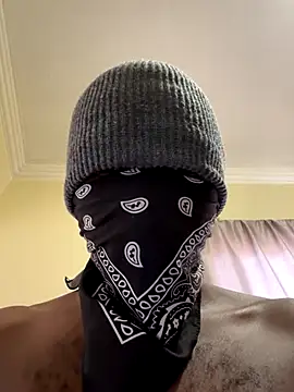 Bandana-Lad online show from November 15, 8:29 am