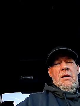 moonbeam37 online show from March 18, 3:03 pm