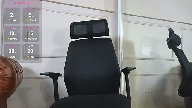 DereckWolf  online show from November 12, 11:25 am