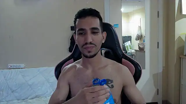 junokun22 online show from October 23, 6:50 pm