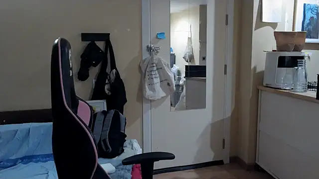 junokun22 online show from October 9, 6:08 pm