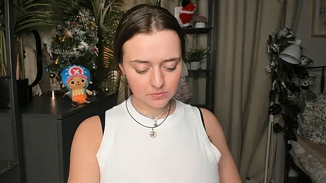 ThelmaJusto online show from January 18, 3:59 pm