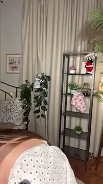 ThelmaJusto online show from February 23, 3:56 pm