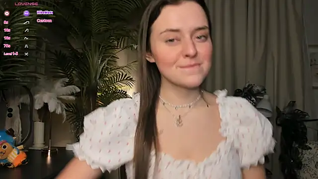 ThelmaJusto online show from March 1, 3:56 pm