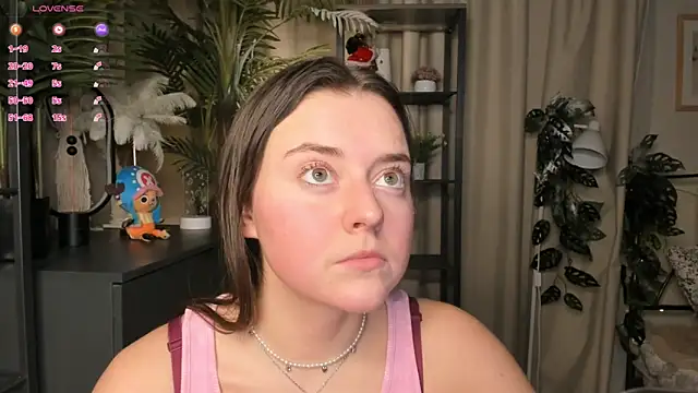 ThelmaJusto online show from February 20, 3:58 pm